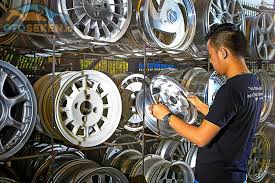 Velg mobil ring 12 bekas. Beli Pelek Mobil Seken Awas Dikibulin Pedagang Pakai 2 Jurus Ini Gridoto Com