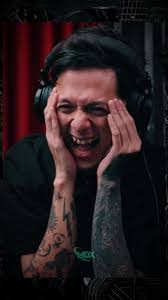 Nathan Mccutcheon's Instagram, Twitter & Facebook