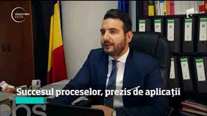 Aceasta există sub formele de proprietate personală și mijloace de producție sau bunuri capitale. Servitutea De Trecere Cum O Obtin In Instanta Cuculis Si Asociatii
