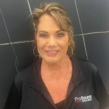 Laura Olmstead's Instagram, Twitter & Facebook