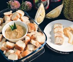 Cream puff mulanya diperkenalkan pada tahun 1540 dimana ianya merupakan juadah yang dihidangkan kepada keluarga diraja perancis. Resepi Roti Kukus Sekaya Durian Resep Masakan Fotografi Makanan Rotis