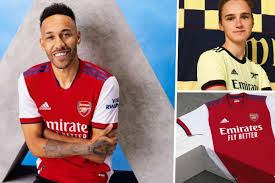 Get the latest club news, highlights, fixtures and results. Arsenal 2021 22 Kit New Home And Away Jersey Styles Release Dates Goal Com