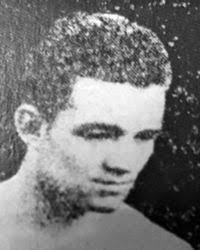 Ernie Hendricks boxer •