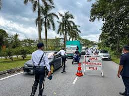 Malaysian markets waver amid fears of nationwide lockdown. Dr Sim Many Of Sarawak S Mco Sops Stricter Than Peninsula S Total Lockdown