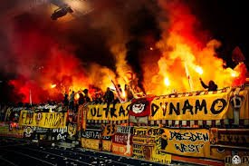 Please choose sv wehen wiesbaden sg dynamo dresden fc bayern münchen ii fc ingolstadt 04 msv duisburg fc hansa rostock sv meppen tsv 1860 münchen sv waldhof mannheim 1. Dynamo Dresden Pyro Ultras Germany Dynamo Dresden