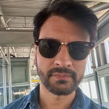 What happens in vegas … I am telling everyone Vegas isn't a city….. It's  its own magical world And I left my heart in @vegas And this is only city  in the