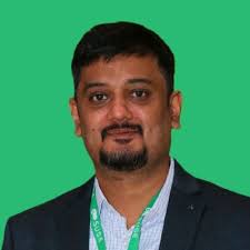 I'm looking for a highly motivated professional to join our leadership team  and be responsible for all aspects of AWS's partnering motions with  StartUps across Asia-Pacific and Japan.