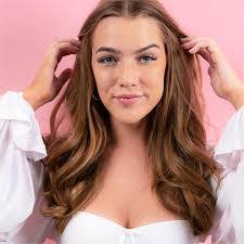 Ann Cee's Instagram, Twitter & Facebook