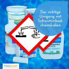 Der Richtige Umgang Mit Schwimmbadchemikalien Schwimmbader Pool Im Garten Natur Pool
