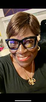 Good morning my lovely people. I pray that today shall be a better for us,  Amen