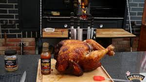 Die wichtigsten truthuhnrassen sind bronze und weiße. Frittierter Thanksgiving Truthahn Fried Turkey Don Marcos Barbecue