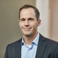 100+ "Jan Ll" profiles