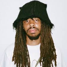 Bëń Fûrįē (@benfurie)