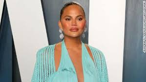 Known for her quick wit and sense of humor, chrissy has become one of twitter's most popular personalities to follow. Chrissy Teigen I Was A Troll And I M So Sorry Cnn