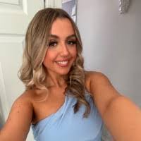 Sophie May's Instagram, Twitter & Facebook