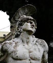 Creating Unique And Exclusive Interior Design Details We Take Inspiration From Sculptures Find More At Pullcast Eu Greek Sculpture Greek Statues Statue