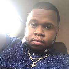 Darius Levy's Instagram, Twitter & Facebook