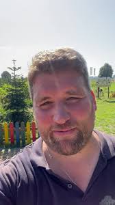 Kürbis 🎃, Rezepte, Maislabyrinth🌽: Endlich ist’s wieder soweit- Kürbisse  soweit das Auge reicht- vom Schnitzkürbis bis zum Hokkaidokürbis🤤ist alles  dabei!! Holt euch euren Kürbis, Rezepte gibts ...