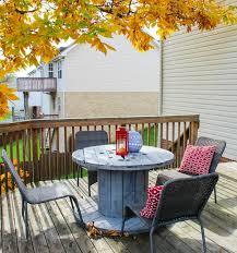 Touret lumineux pour un salon chaleureux. 1001 Idees Astuces Brico Pour Creer Une Table En Touret