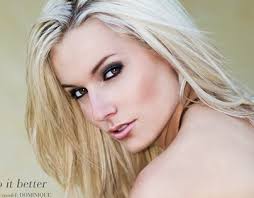 Playmats 项目:: Photos, videos, logos, illustrations and branding :: Behance