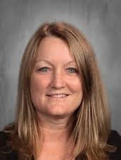 Beth Hakes's Instagram, Twitter & Facebook