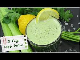 Meine Besten Detox Tipps Korper Entgiften Entschlacken Und Schnell Wieder Gut Fuhlen Youtube Entgiften Entgiftende Lebensmittel Entsafter Rezepte