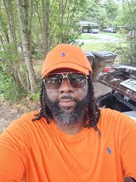 Big thanks to current Arizona Cardinal and MUHS alum Jon Gaines '18 for  stopping by to share wisdom with the football team. Go Hilltoppers!