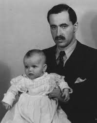 Is a czech politician, currently serving as the 11th president of czechoslovakia, in office since 22 october 2007. 13 Photography Ideas Photography Centrum Young Prince