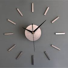 Konsep rumah minimalis modern tentunya sudah bukan hal baru lagi di dunia arsitektur dan konsep rumah minimalis modern juga mengutamakan batasan tertentu dalam penataan dekorasi. Modern Minimalist Wall Clock Fashion 3d Large Size Vogue Mirror Sticker Diy Needle Quartz Wall Clocks For Home Living Room Decor Quartz Wall Clock Fashion Wall Clockswall Clock Aliexpress