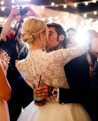 Meghan Markle Chiara Ferragni Les Plus Belles Coiffures De Mariee De 2018 Elle Chignon Mariee Coiffure Mariee Coiffure Mariage