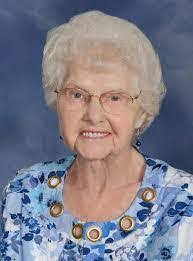 Steve Slinker's Instagram, Twitter & Facebook