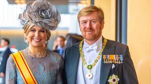Willem alexander hingegen trägt den titel könig der niederlande, prinz von oranien nessau und jonkheer van amsberg. Falsches Signal Konig Willem Alexander Sorgt Mit Urlaub Fur Unmut Krone At