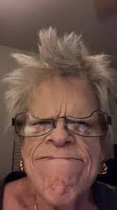 Barbara Behl's Instagram, Twitter & Facebook