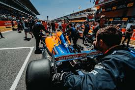 Mclaren Think They Re Beginning To Show Mercedes Like Qualities This Season Carscoops Mclaren Mercedes One Team