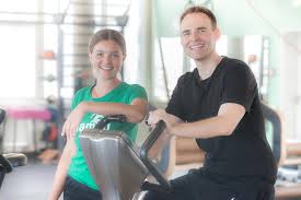 Wir sind telefonisch erreichbar und können rezepte ausstellen. Fitnessstudio Stuttgart Feuerbach Gesundheitssport