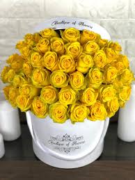 Same day delivery, low price guarantee.send flowers, baskets we are a professional florist and offer delivery to every city in los angeles county, ca. 50 Yellow Rose Round Box Flower Delivery Rancho Palos Verdes