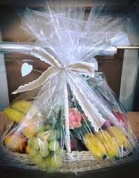 Fruit Hamper For Any Occasion By Coralee S Florist Decor Fruithamper Gift Baskets Recettes De Cuisine Corbeille De Fruits Panier De Fruits