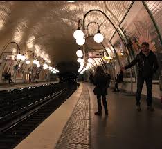 Paris Metro Station Even The Subway Is Stylish Metro Paris Station De Metro Paris