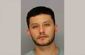 Joven hispano en la lista de los “más buscados” de la semana en el condado  de Hall