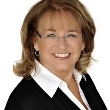 Betty Hillier's Instagram, Twitter & Facebook