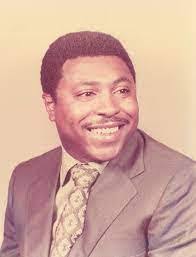 Elnora Myers's Instagram, Twitter & Facebook