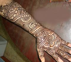 Bangle Mehndi Designs Bangle Style Mehndi Designs For Hand Then the job is easier as you have to fill in the shapes and outline with spiral strokes and curved leaves.