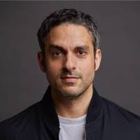 Wayne Zhi's Instagram, Twitter & Facebook