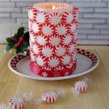 Peppermint bark is so festive and so easy! Diy Peppermint Candle Easy Holiday Decor Project