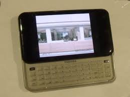 Toshiba K01 photos: I like big buttons ...