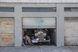 Please download one of our supported browsers. Der Alte Mann Und Die Garage Oldtimer Blogartikel Vom 02 06 2015 Zwischengas