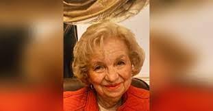 Leonard Lipscomb's Instagram, Twitter & Facebook