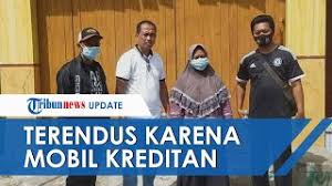 Admin juga setelah membaca komik arisan sudah waktunya pulang full eps ini admin langsung ketagihan terus menerus karena alur cerita yang membuat sesuai janji admin di atas ya sobat, admin akan memberikan link unduh untuk kalian baca komik arisan sudah waktunya pulang full eps ini. Wanita Bawa Kabur Uang Arisan Senilai Rp1 Miliar Ternyata Hanya Bisa Ngontrak Rumah Kecil Di Sragen Tribun Video