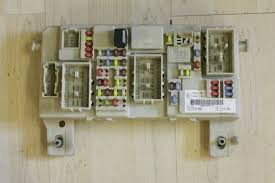 Need fuse box diagram for 2003 ford taurus v6. Ford Focus Mk2 C Max Body Control Module Fuse Box Bcm 7m5t 14a073 Fb 2003 2007 Breakeryard Com