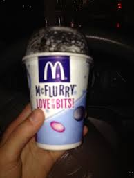 Our new mcflurry flavour was inspired by iconic aussie birthday party favourites including birthday cake and fairy bread. Mcdonald S Oreo Mcflurry Reviews In Ice Cream Chickadvisor